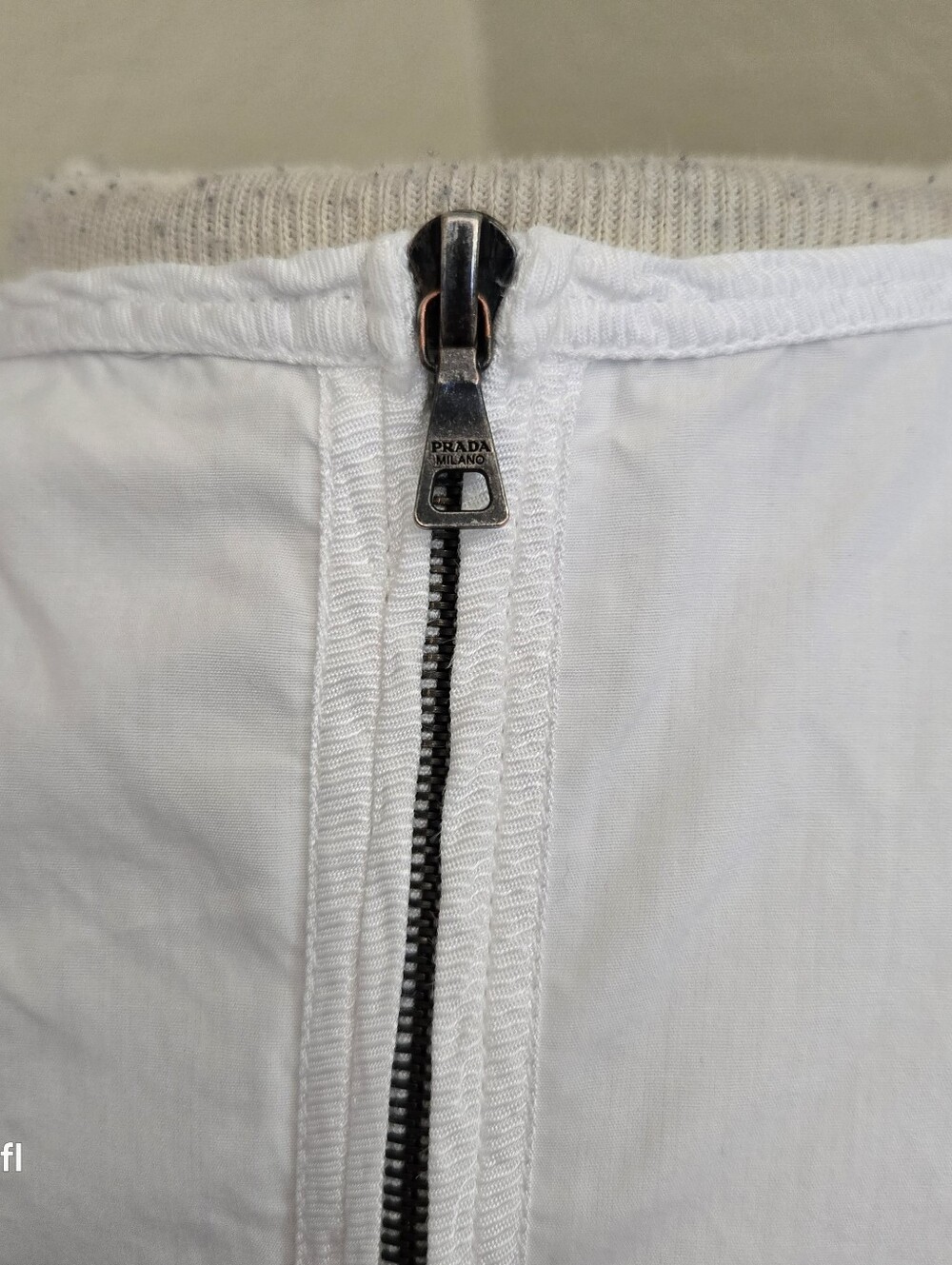 Prada puff sleeve poplin white top metal zipper M - Picture 4 of 7